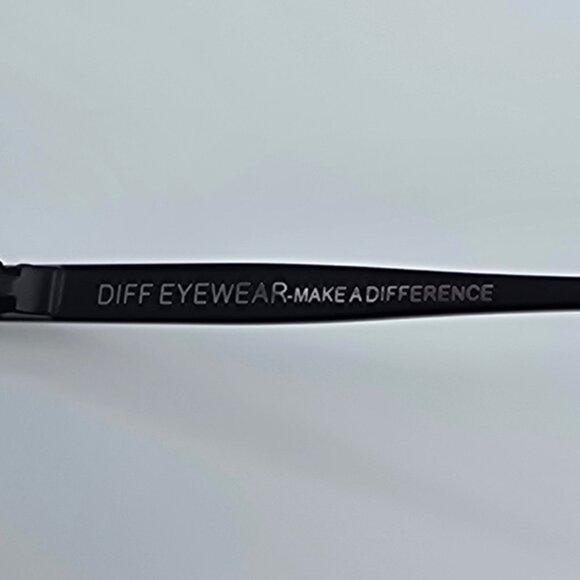 Diff Eyewear Dash Black Frame Polarized Blue Mirror Lens Aviator Sunglasses 61mm - Picture 12 of 16